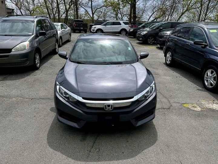 Honda Civic • 2016 • 145,000 km 2