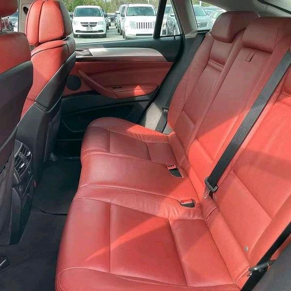 BMW X6 • 2014 • 145,000 km 4