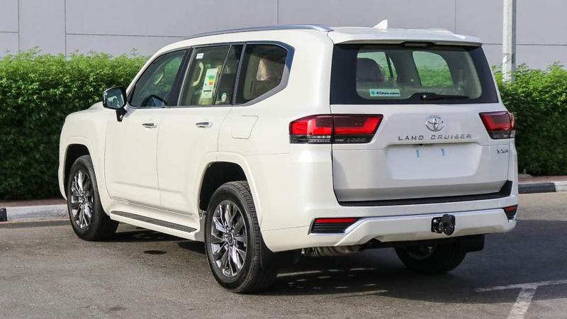 Toyota Land Cruiser • 2021 • 0 km 3