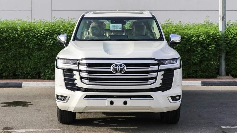 Toyota Land Cruiser • 2021 • 0 km 6
