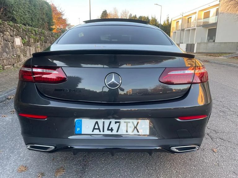 Mercedes-Benz E • 2021 • 88,000 km 6