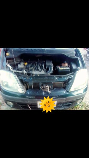 Renault Scénic • 2002 • 220,000 km 4