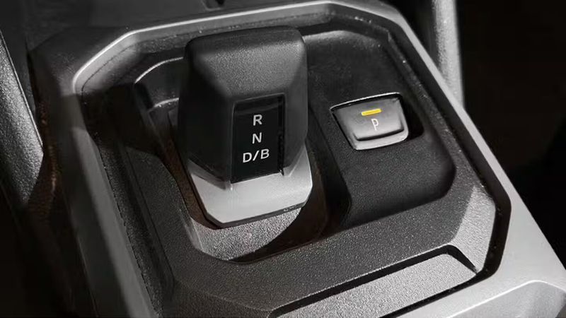 Dacia Duster • 2024 • 10,170 km 5