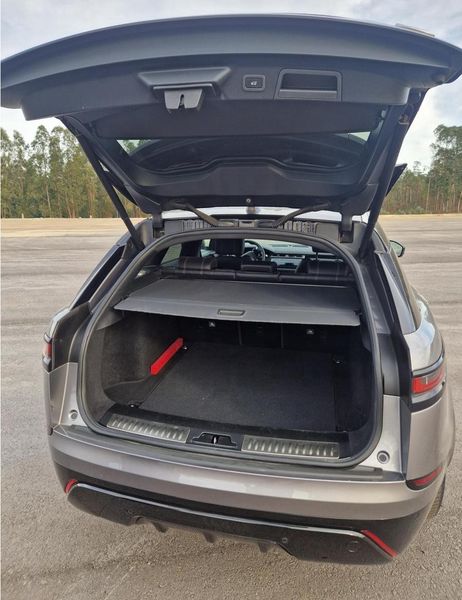 Land Rover Range Rover • 2020 • 250,000 km 2