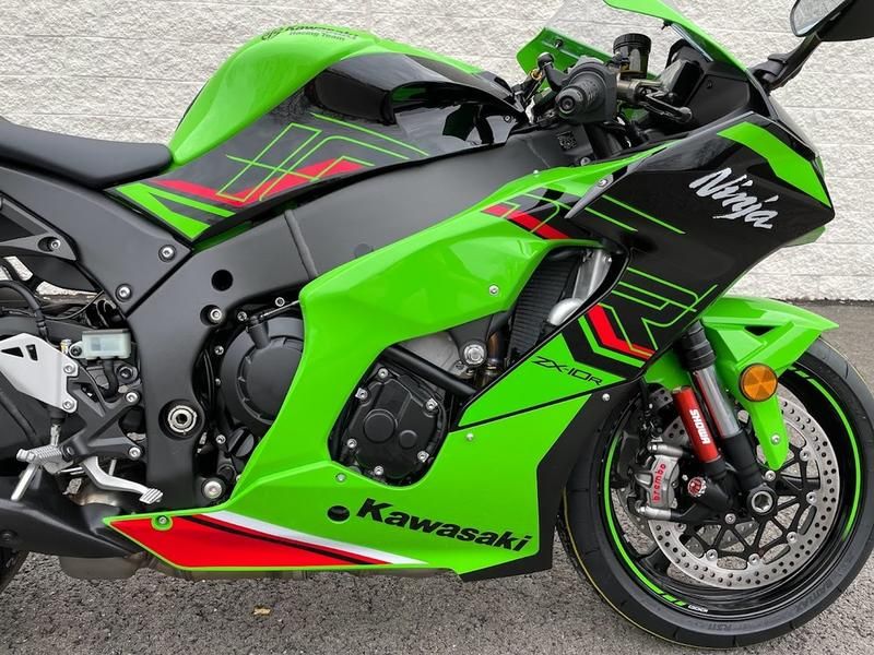 Kawasaki ninja zx 10r abs krt edition • 2022 • 0 km 2