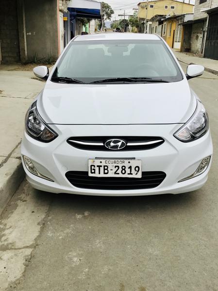 Hyundai Accent • 2019 • 28,000 km 1