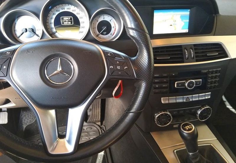 Mercedes-Benz C • 2009 • 149,999 km 5