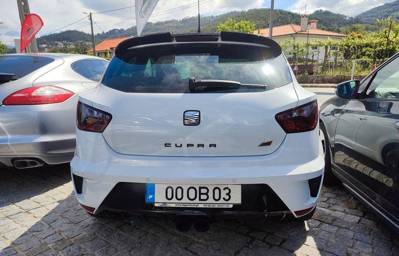 Seat Ibiza • 2013 • 98,000 km 2