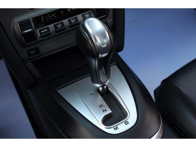 Porsche Cayman • 2009 • 70,000 km 10