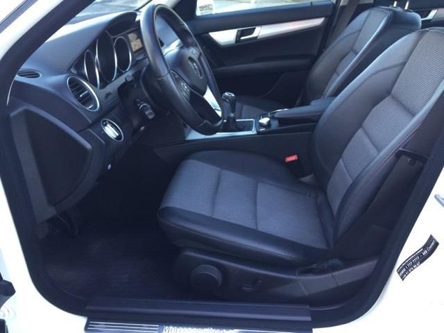 Mercedes-Benz 200 D • 2013 • 209,000 km 7