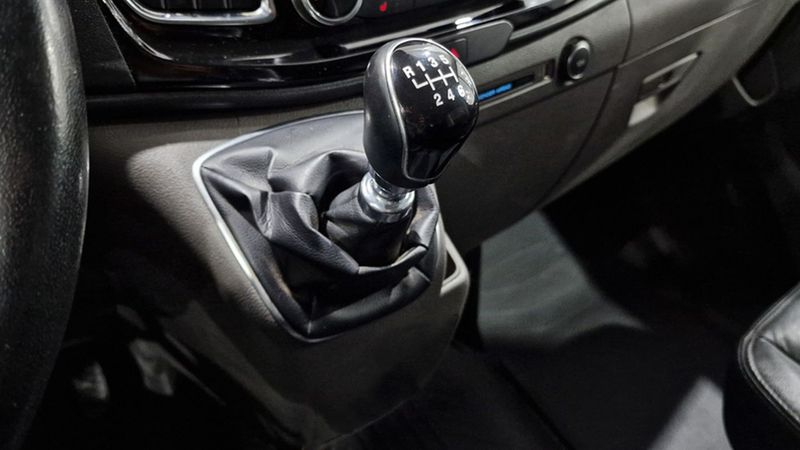 Ford Transit Custom • 2020 • 61,430 km 8