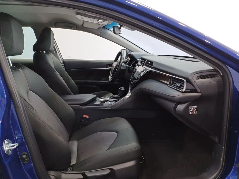 Toyota Camry • 2020 • 44,000 km 6