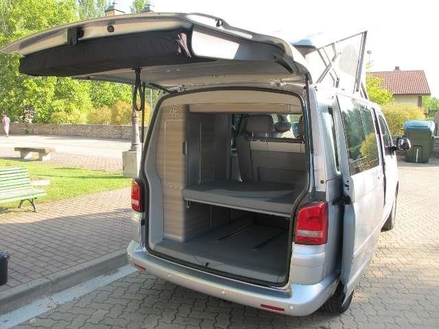 Volkswagen T5 • 2010 • 64,000 km 9