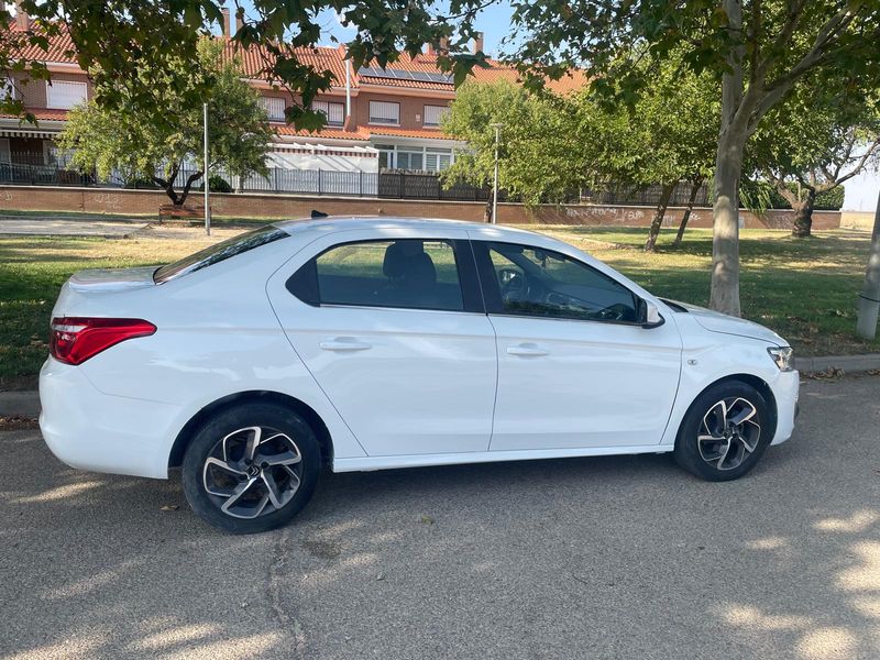Citroën C-Elissée • 2018 • 30,000 km 1