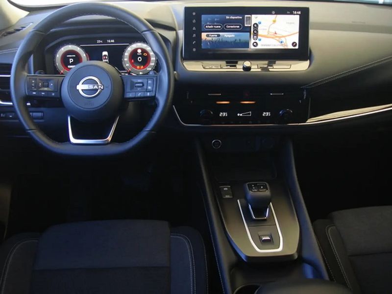 Nissan Qashqai • 2023 • 31,000 km 9