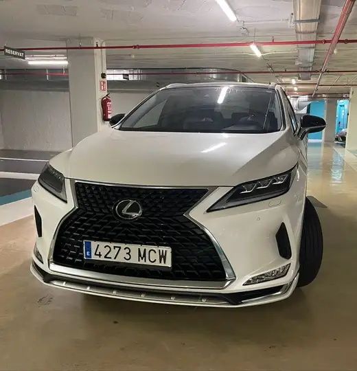 Lexus RX • 2021 • 39,900 km 1