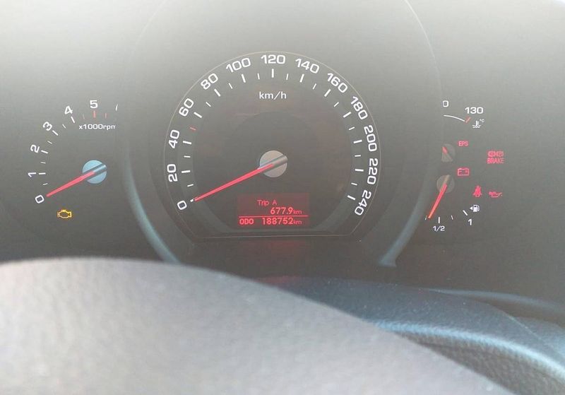 Kia Sportage • 2010 • 189,000 km 4
