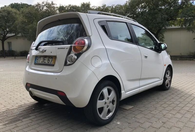 Chevrolet Cruze • 2010 • 150,000 km 2