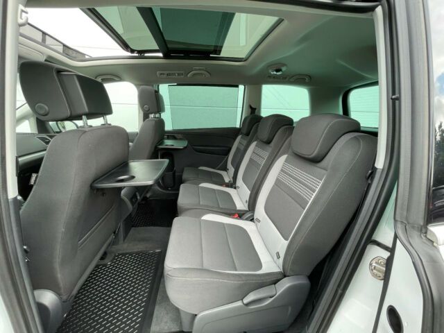 Volkswagen Sharan • 2014 • 92,000 km 4