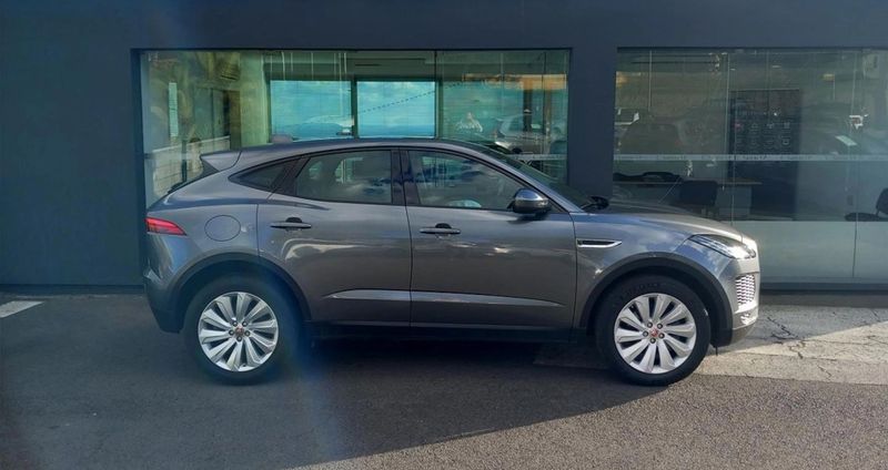Jaguar E-PACE • 2019 • 107,748 km 7