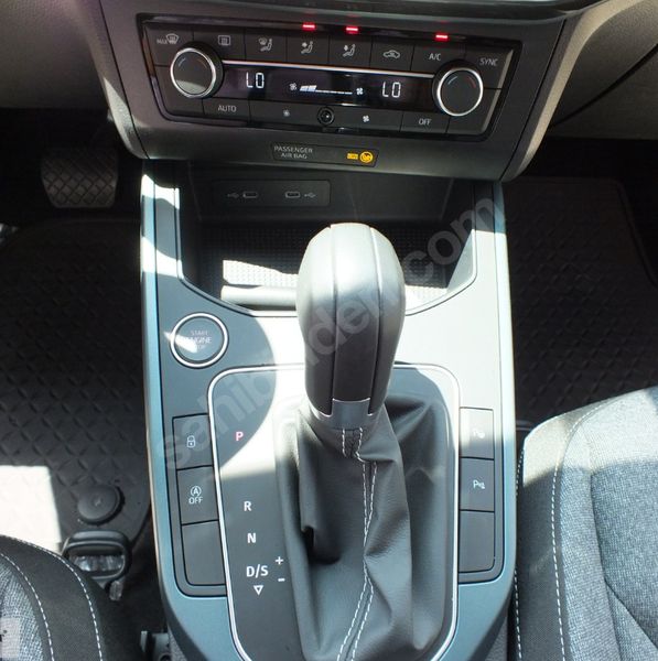 Seat Arosa • 2022 • 30,000 km 2