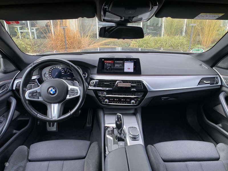 BMW 5 Series • 2017 • 139,000 km 13