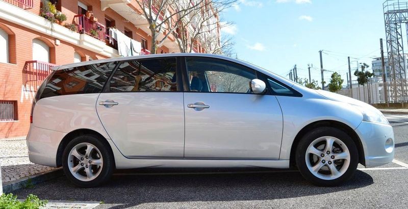 Mitsubishi Grandis • 2006 • 200,000 km 5