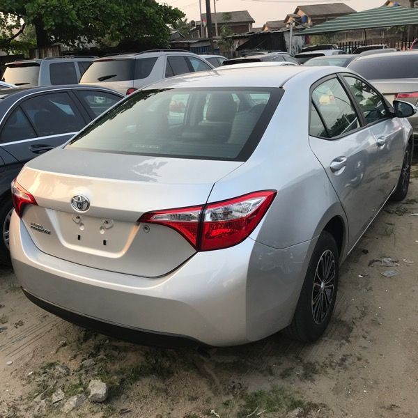 Toyota Corolla • 2015 • 32 km 2