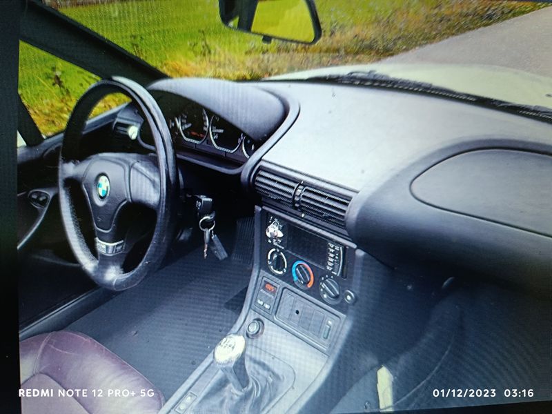 BMW Z3 Roadster • 1998 • 192,100 km 4