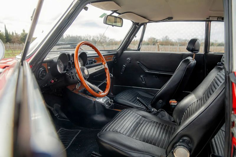 Alfa Romeo GTV • 1973 • 92,000 km 11