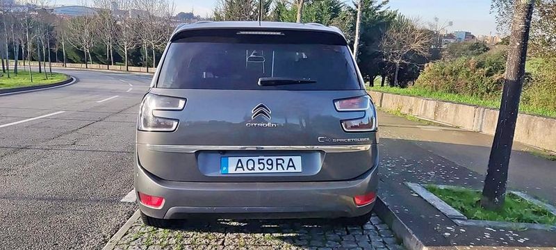 Citroën C4 • 2020 • 185,000 km 3