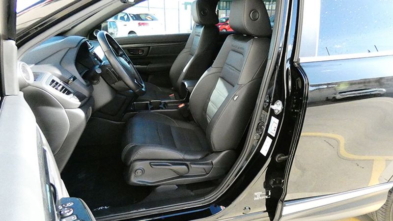 Honda CR-V Hybrid • 2023 • 16,314 km 13