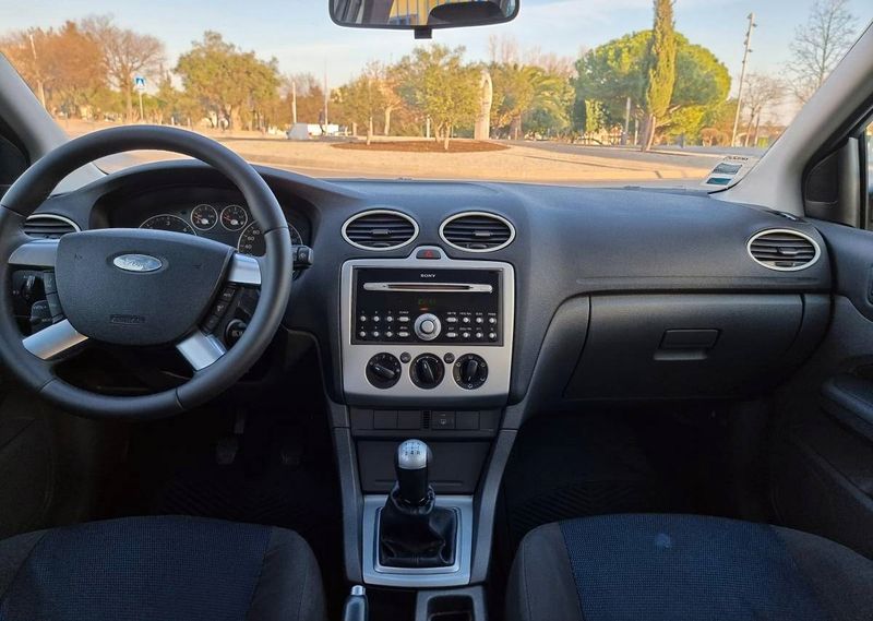 Ford Focus • 2007 • 299,999 km 3