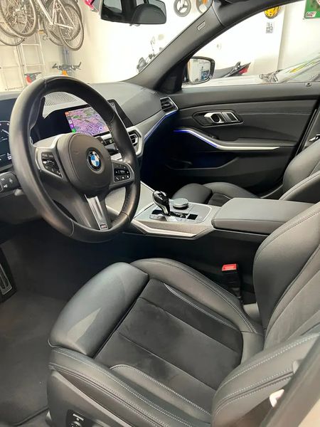 BMW 3 Series • 2020 • 53,500 km 2