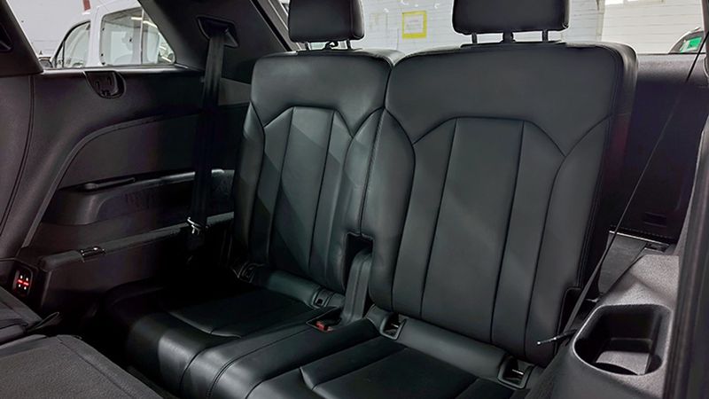 Audi SQ7 • 2018 • 108,000 km 11