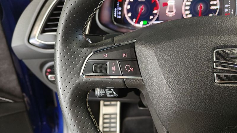 Seat Leon • 2019 • 62,341 km 5