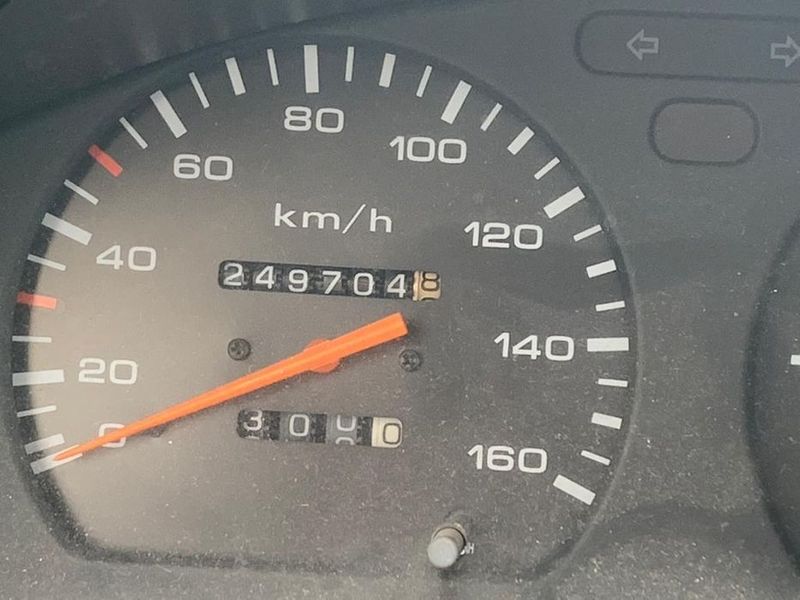 Nissan Vanette • 1997 • 250,000 km 6