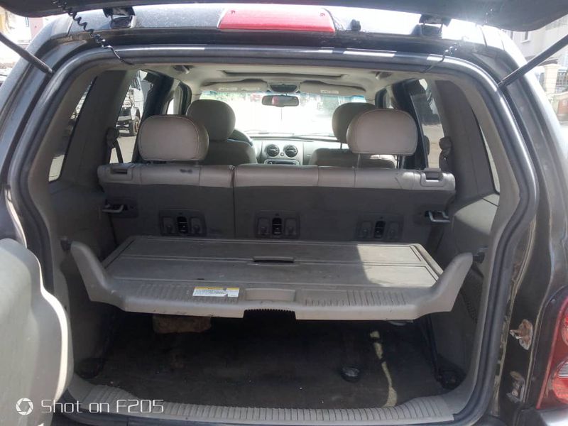 Jeep Liberty • 2006 • 127,384 km 9