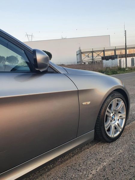 BMW M6 • 2018 • 220,000 km 2