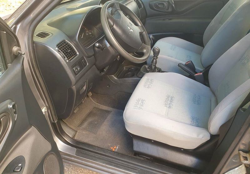 Mitsubishi Space Star • 2003 • 199,999 km 8