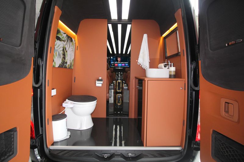 Mercedes-Benz Sprinter • 2023 • 0 km 13