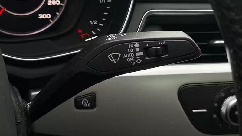 Audi A4 • 2017 • 54,197 km 6