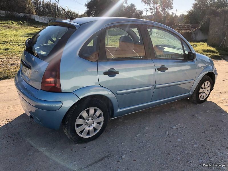 Citroën C3 • 2002 • 160,000 km 2