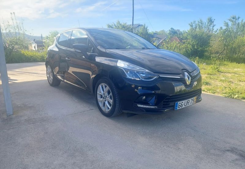 Renault Clio • 2018 • 120,500 km 1