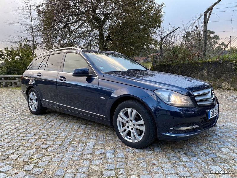 Mercedes-Benz C • 2011 • 250,000 km 2