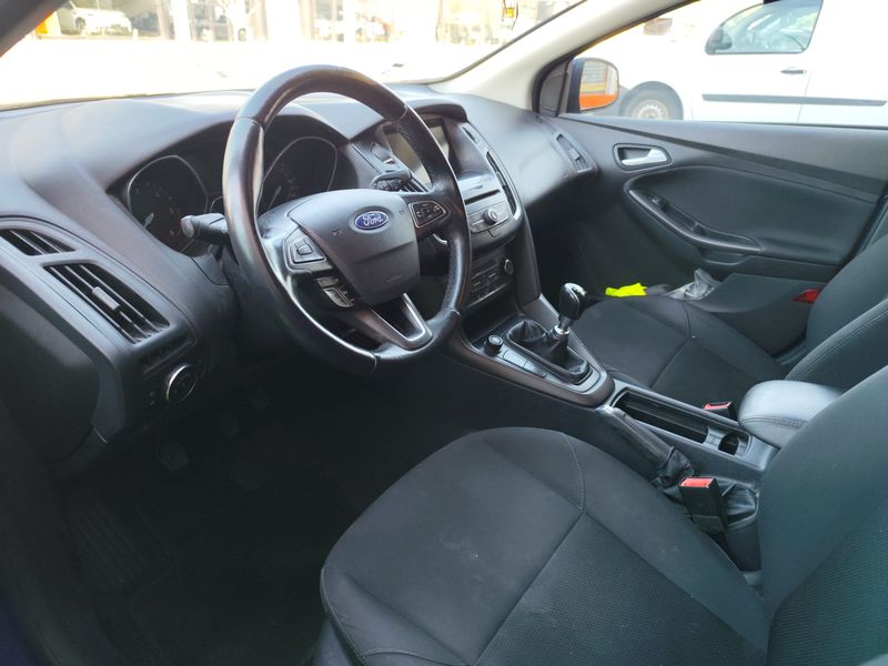 Ford Focus • 2017 • 127,000 km 21