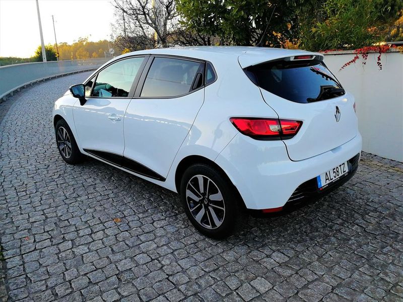 Renault Clio • 2017 • 117,000 km 6