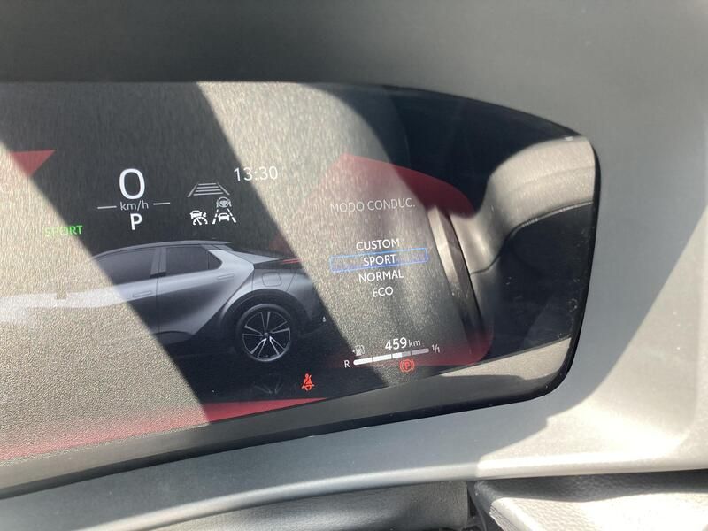 Toyota C-HR • 2024 • 28,374 km 40