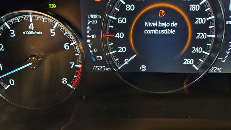 Mazda 3 • 2023 • 4,500 km 8