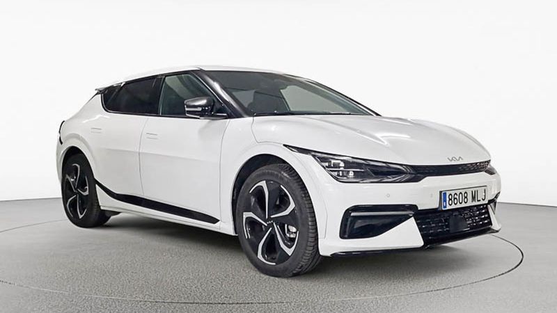 Kia Soul EV • 2023 • 3,165 km 2